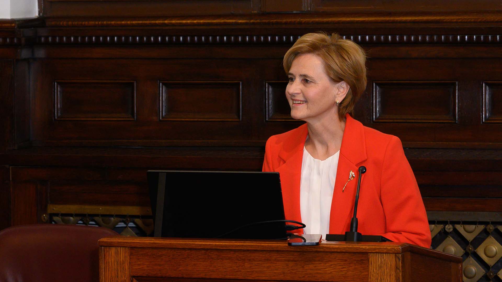 Sandra Švaljek na Okruglom stolu u povodu Svjetskog dana štednje