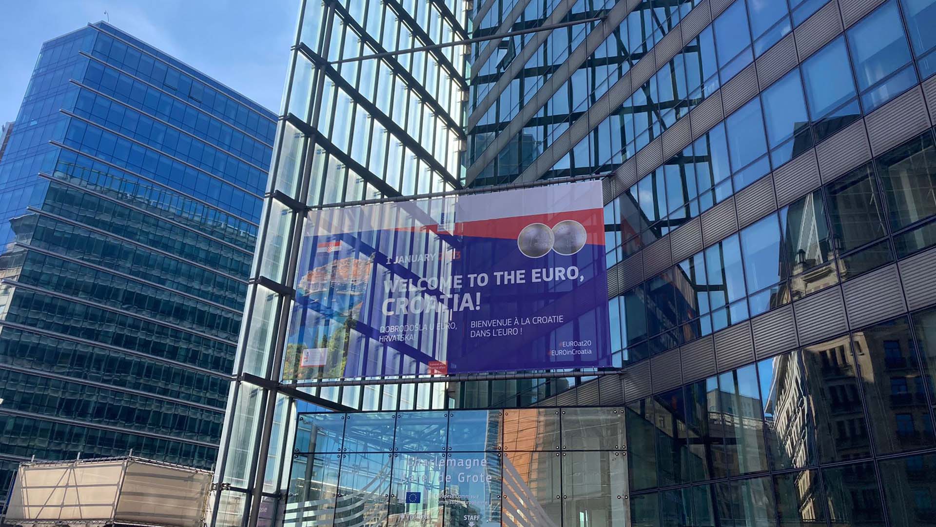 Croatia to introduce the euro on 1 January 2023 Croatia to introduce the euro on 1 January 2023
