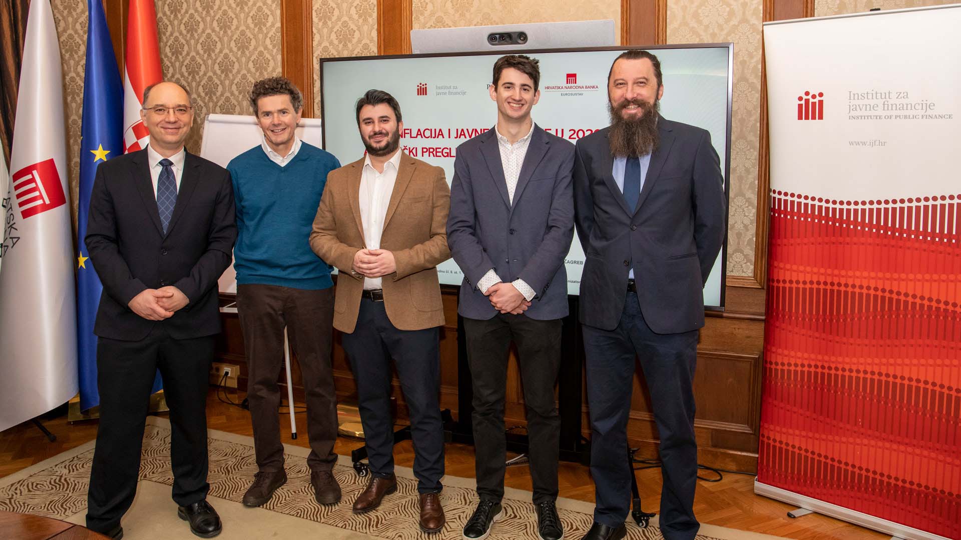 Inflacija i javne financije u 2020-ima: analitički pregled i empirijska studija Hrvatske Inflacija i javne financije u 2020-ima: analitički pregled i empirijska studija Hrvatske