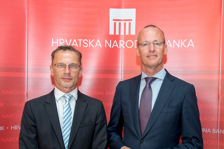Izazovi za ekonomsku politiku u europskoj (monetarnoj) uniji iz perspektive središnje banke Izazovi za ekonomsku politiku u europskoj (monetarnoj) uniji iz perspektive središnje banke