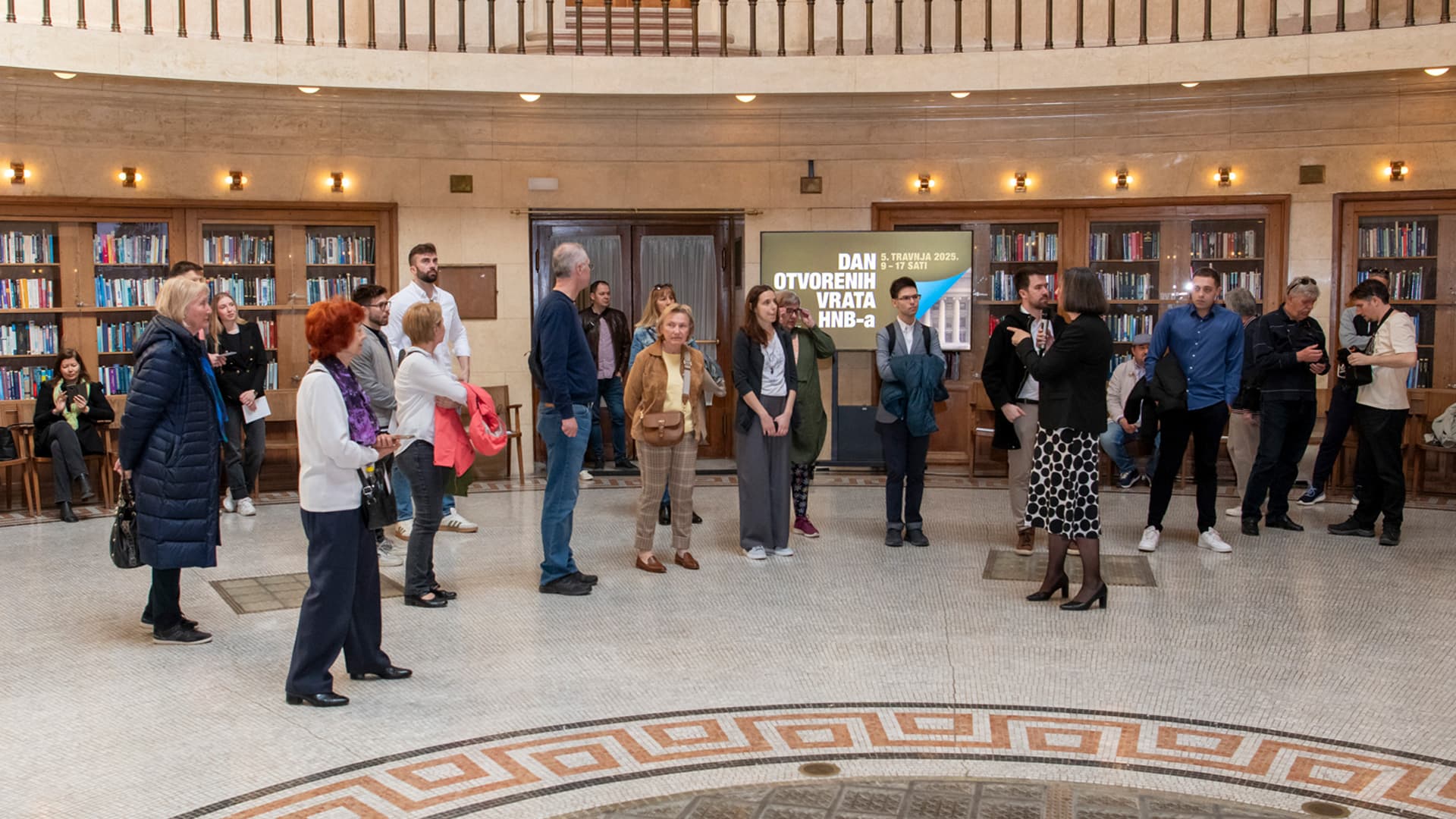 More than one thousand citizens attended CNB Open Doors Day